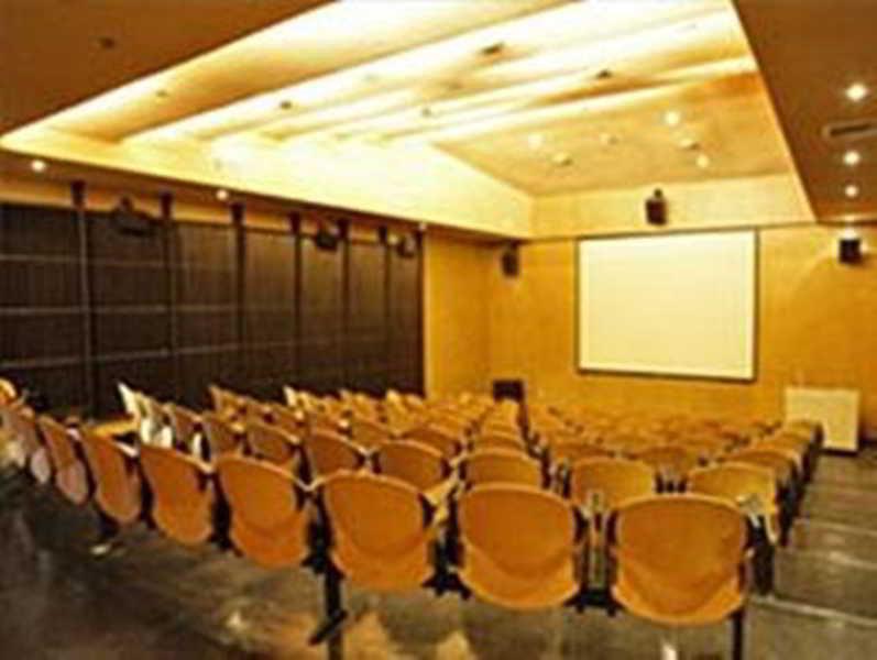 Microtel By Wyndham Tarlac מראה חיצוני תמונה